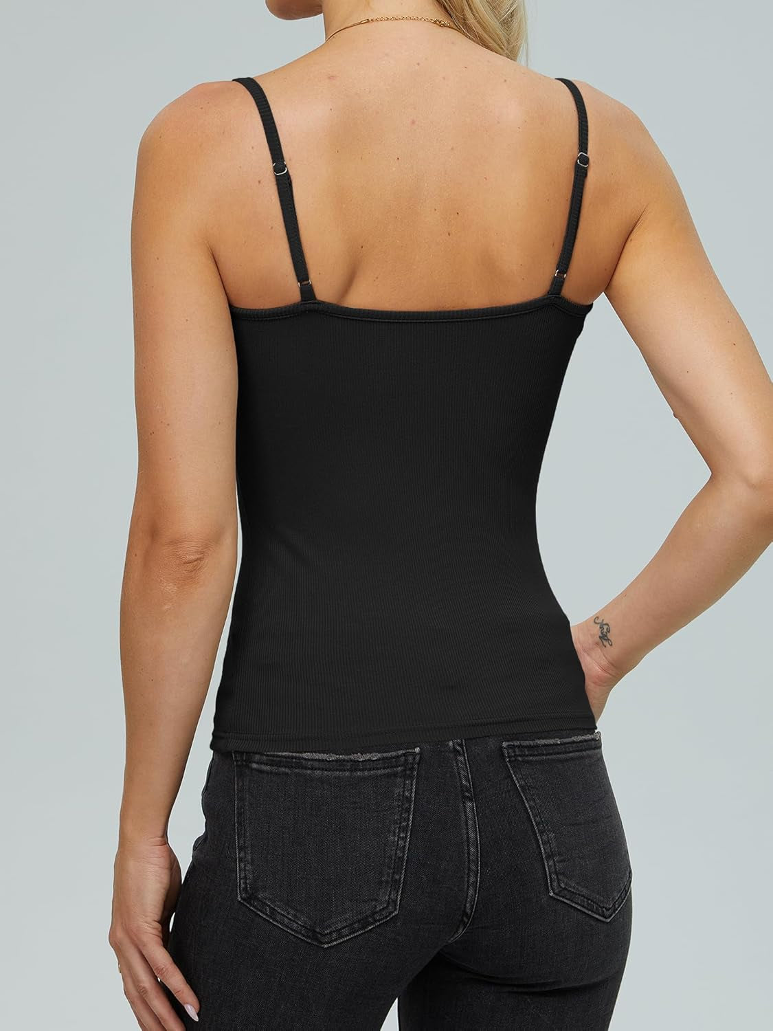 Tank Tops for Women 2025 Built in Shelf Bra Spaghetti Strap Summer Camisole U Neck Slim Fit Ribbed Sleeveless Top
